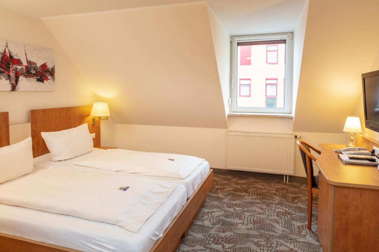 Maximilian Hotel & Apartments Weil Am Rhein / Basel Esterno foto